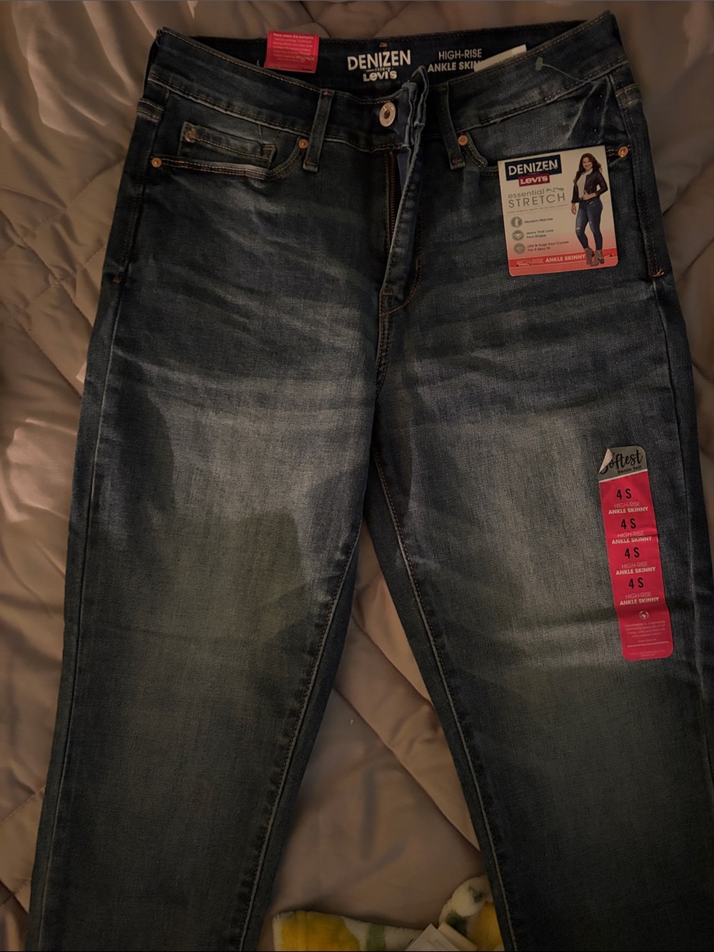Denizen from Levi’s High-Rise Ankle Skinny Jeans - Dark Blue - Picture 5 of 6